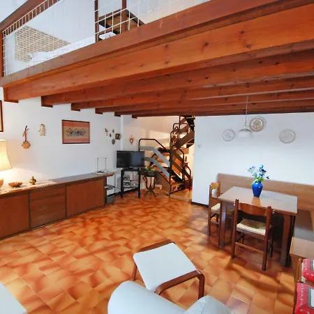 Apartment Locazione Turistica Solaria.3 Mazzin